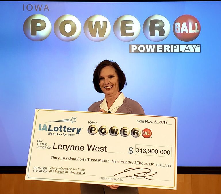 181105161731-01-lerynne-west-powerball-winner-768x674